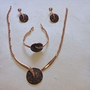 Black necklace set ring adjustable comes w gift box